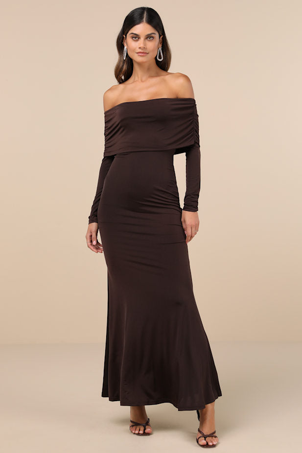 Effortlessly Stunning Dark Brown Off-the-Shoulder Maxi Dress