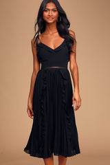 Never a Dull Moment Black Tie-Strap Pleated Midi Dress